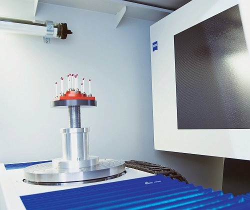 Metris AG - Pr�fk�rper zur Ger�te�berwachung nach ISO 17025 und Fl�chendetektor f�r die Bildgebung