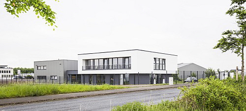 Contura - neues Firmengebäude Contura - neues Firmengebäude