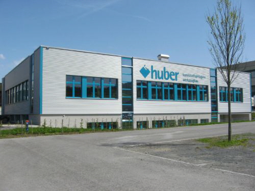 Huber Kunststoff - Firmengebäude Huber Kunststoff - Firmengebäude