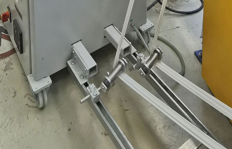 Getecha - RS 2404 E mit zusätzlichen Auslegern und Umlenkrollen Getecha - RS 2404 E mit zusätzlichen Auslegern und Umlenkrollen