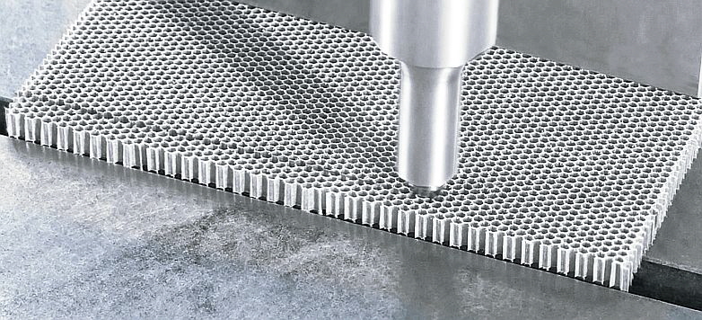 Hufschmied - Ultraschallklinge Hufschmied - Ultraschallklinge