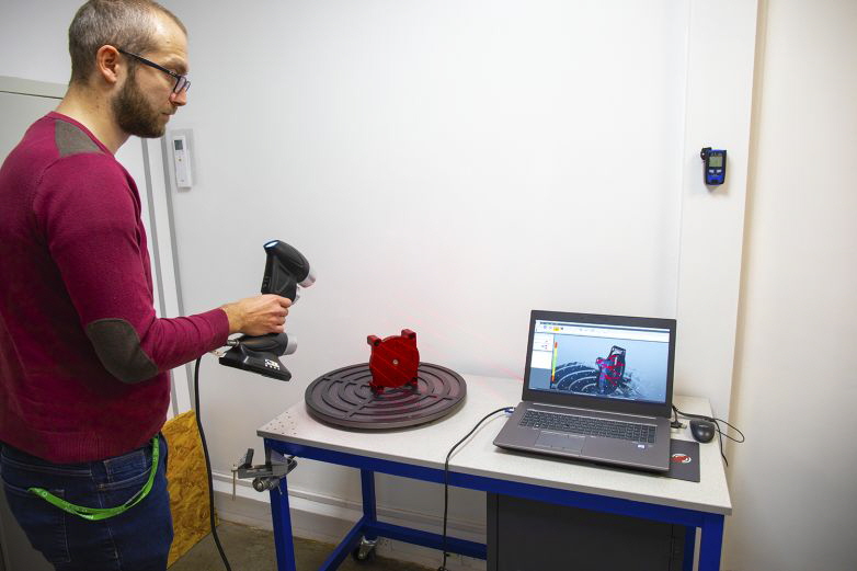 Protolabs - 3D-Laserscanning-Technologie zur Erstellung von 3D-Farbkartenbildern