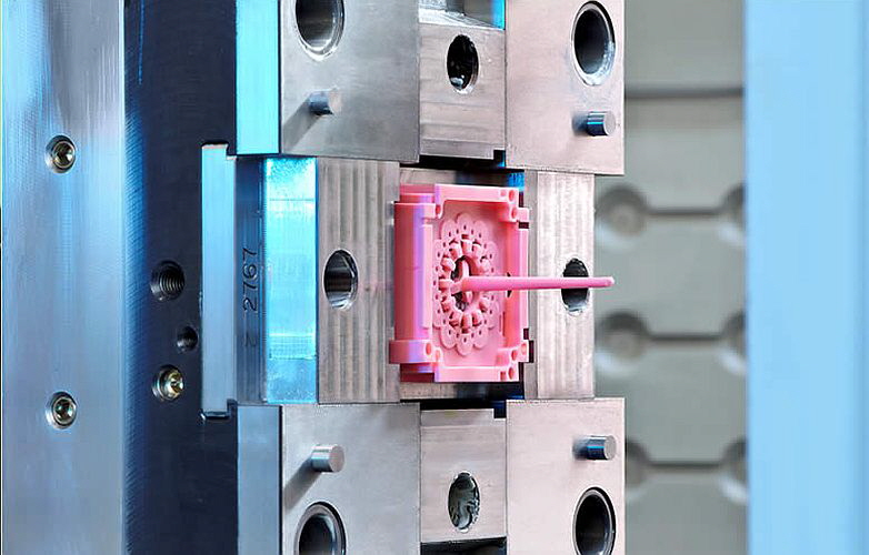 Real-Technik - Kunststoffspritzguss Real-Technik - Kunststoffspritzguss