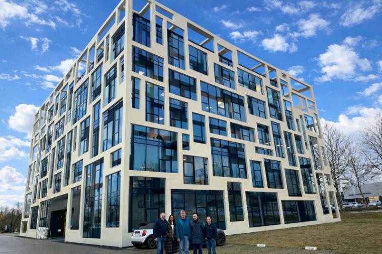 Kiefel_neues_Engineering-Office