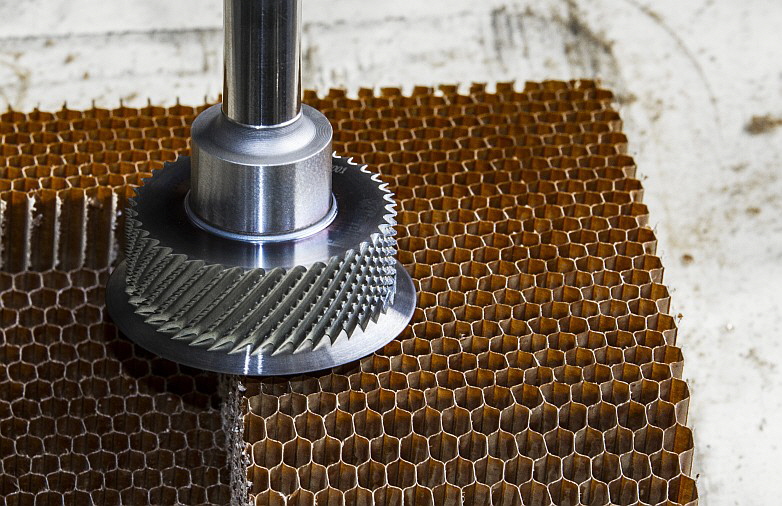 Hufschmied - Honeycomb-Wabe