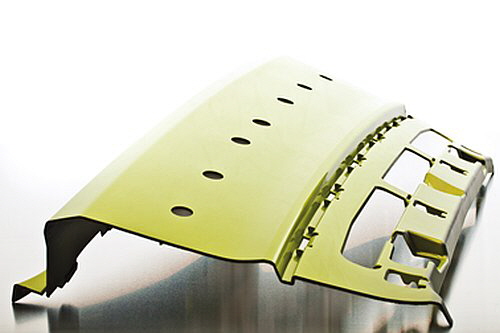 Telsonic - Löcher Stossfänger ausstanzen Telsonic - Löcher Stossfänger ausstanzen