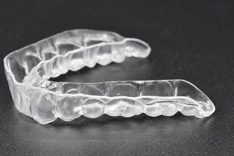 Hufschmied Zerspanungssysteme Dentalwerkstoffe